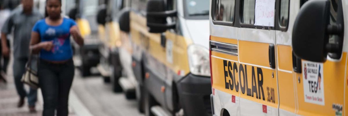Transporte escolar: saiba como economizar e evitar multas seguindo as regras e legislação